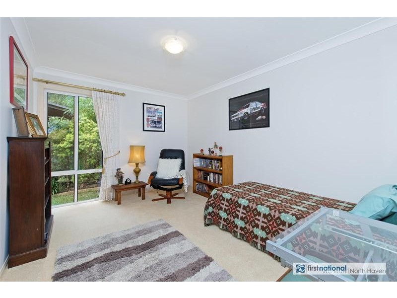 30 Kirmington Terrace, Laurieton NSW 2443