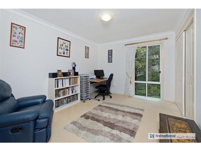 30 Kirmington Terrace, Laurieton NSW 2443