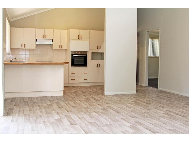 43 Fiona  Crescent, Lake Cathie NSW 2445