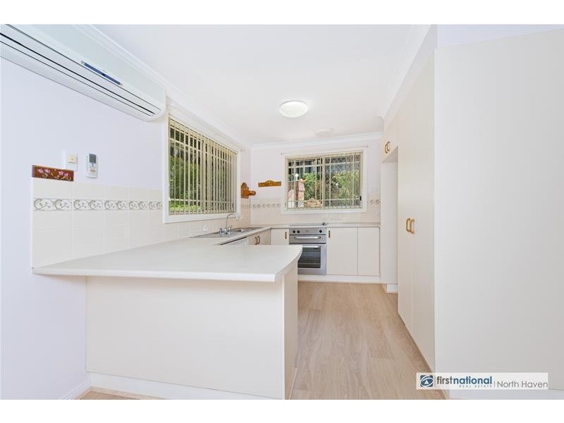 1/372 Ocean Drive, Laurieton NSW 2443