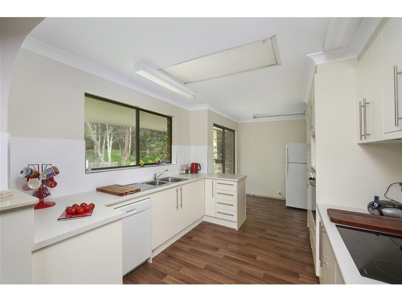 386 Ocean Drive, Laurieton NSW 2443