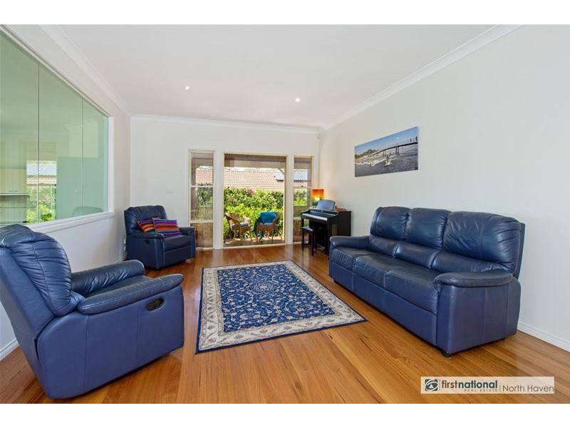 52 Kendall Crescent, Bonny Hills NSW 2445