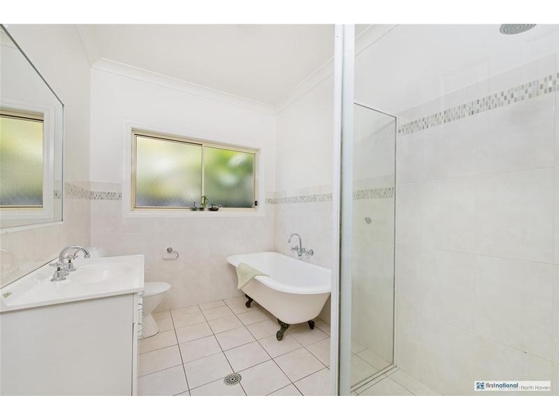 52 Kendall Crescent, Bonny Hills NSW 2445