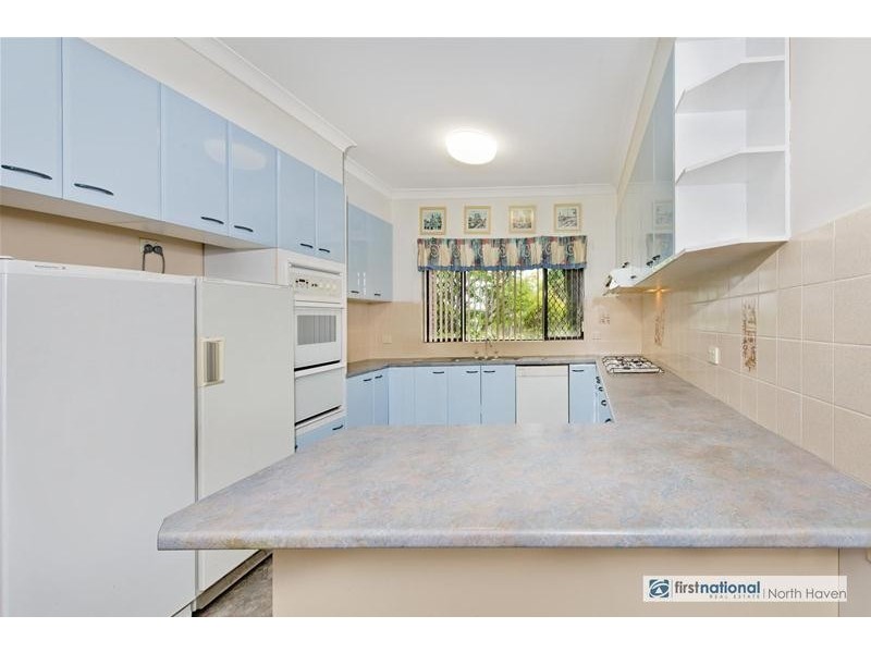 16 Peach Grove, Laurieton NSW 2443