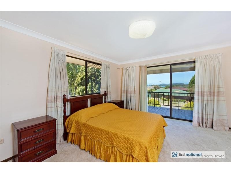 16 Peach Grove, Laurieton NSW 2443