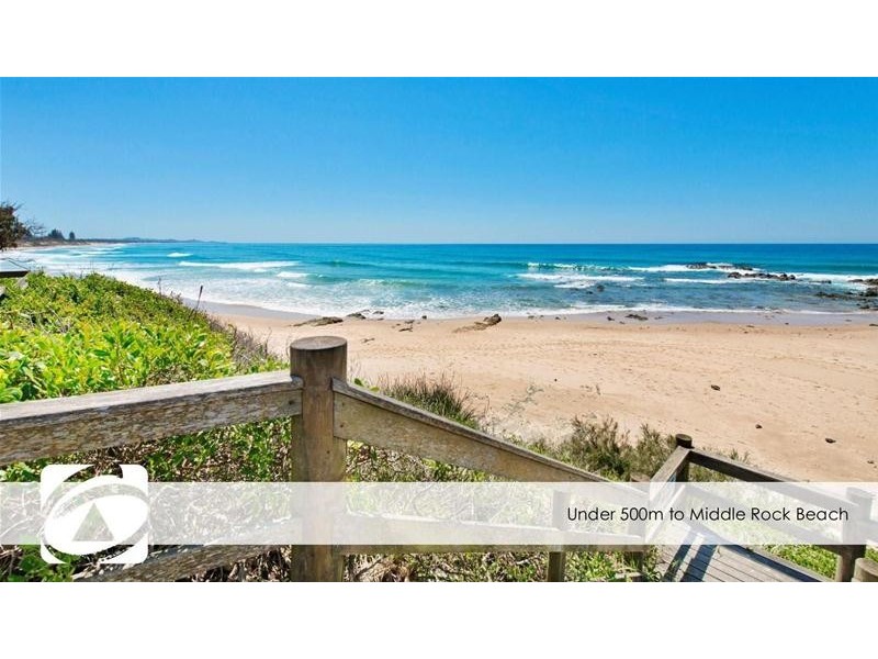 2/1637 Ocean Drive, Lake Cathie NSW 2445