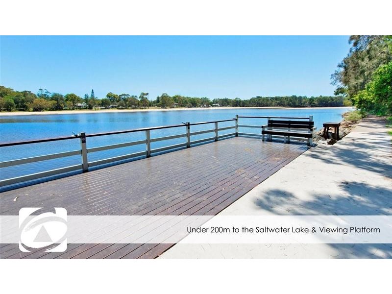 2/1637 Ocean Drive, Lake Cathie NSW 2445