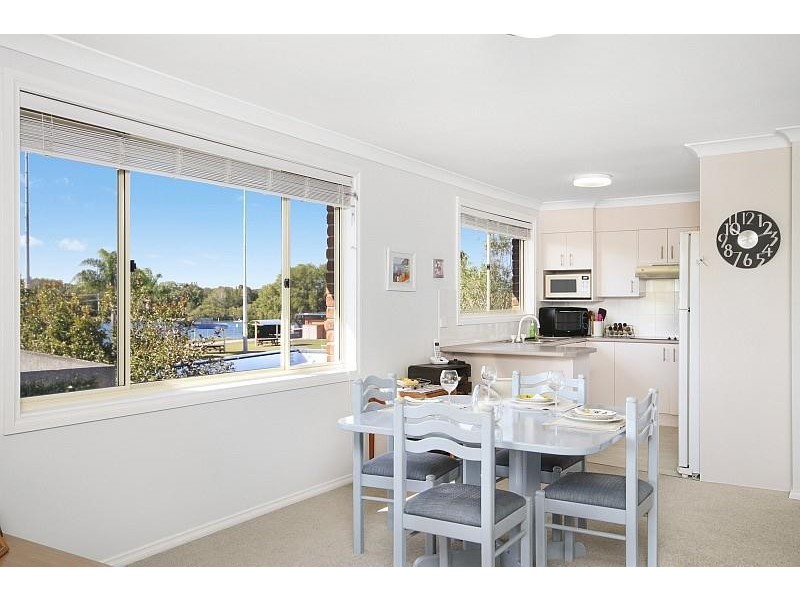 5/1 Lake Street, Laurieton NSW 2443