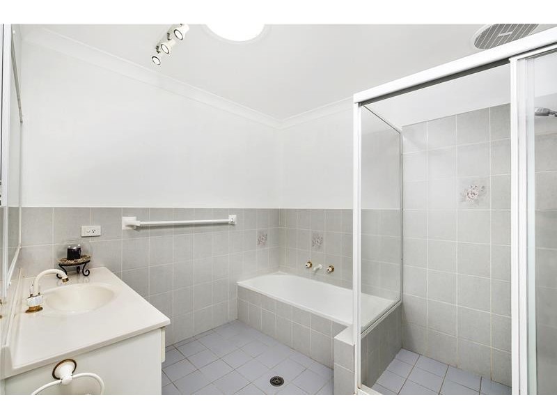 5/1 Lake Street, Laurieton NSW 2443