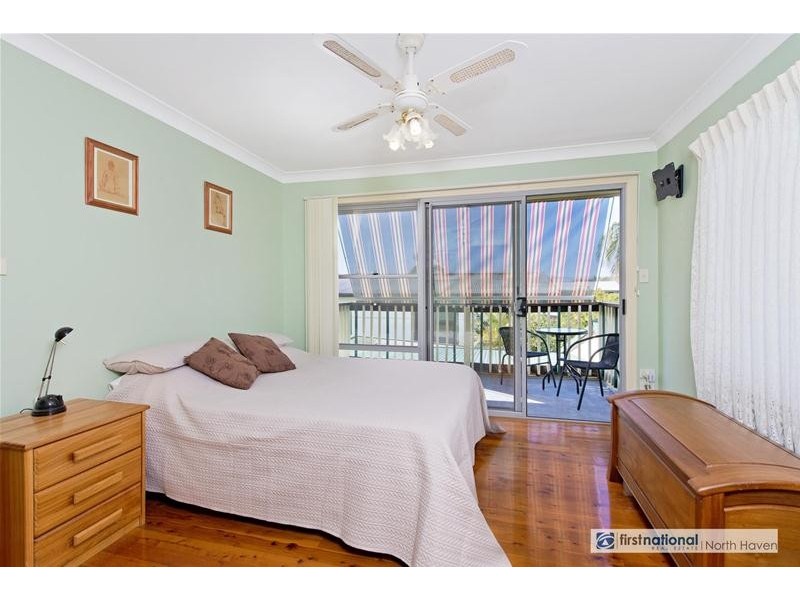 8 The Parade, North Haven NSW 2443
