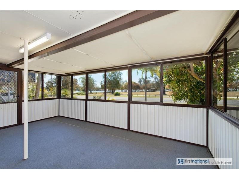 12 Camden Head Road, Dunbogan NSW 2443