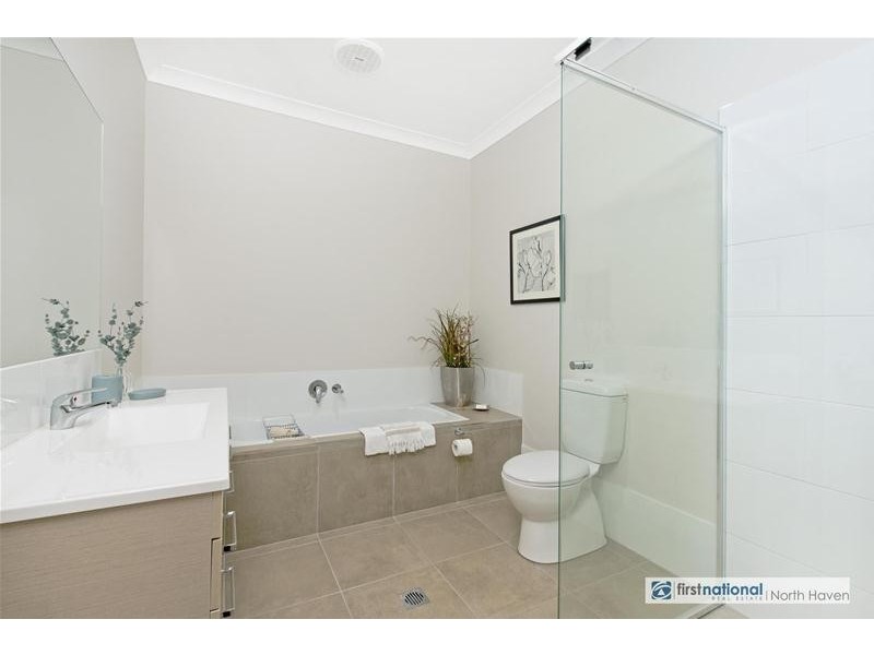 1/8 Laurie Street, Laurieton NSW 2443