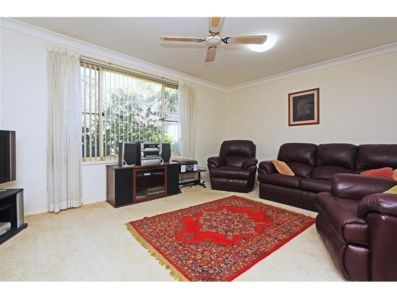 5 Scarborough Way, Dunbogan NSW 2443