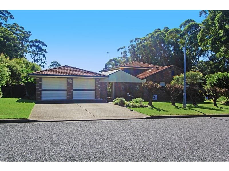 18 Peach Grove, Laurieton NSW 2443
