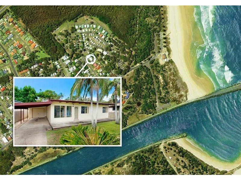 16 Ocean Street, North Haven NSW 2443