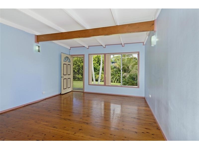 16 Ocean Street, North Haven NSW 2443