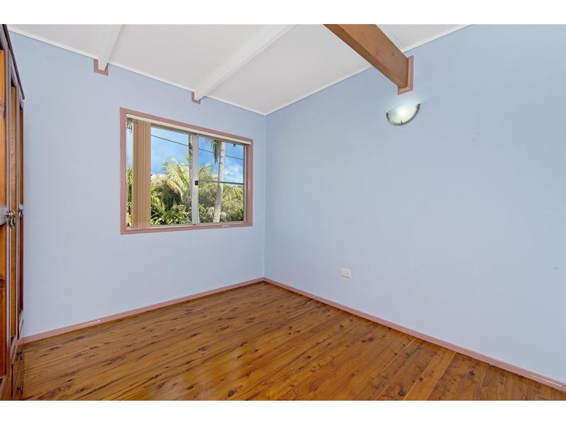 16 Ocean Street, North Haven NSW 2443