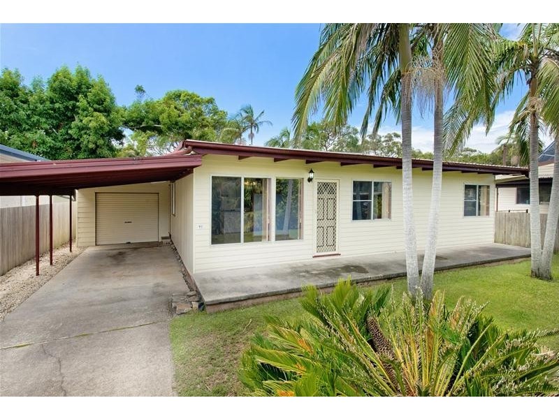 16 Ocean Street, North Haven NSW 2443