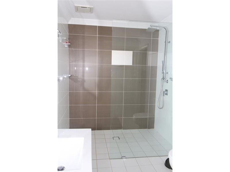 10 Koribah Avenue, Lake Cathie NSW 2445