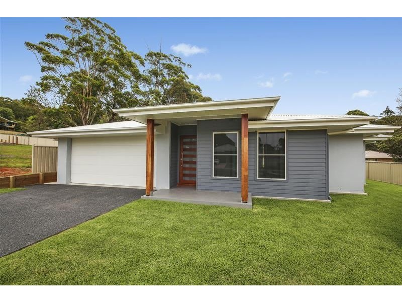 5 Ella Close, Bonny Hills NSW 2445