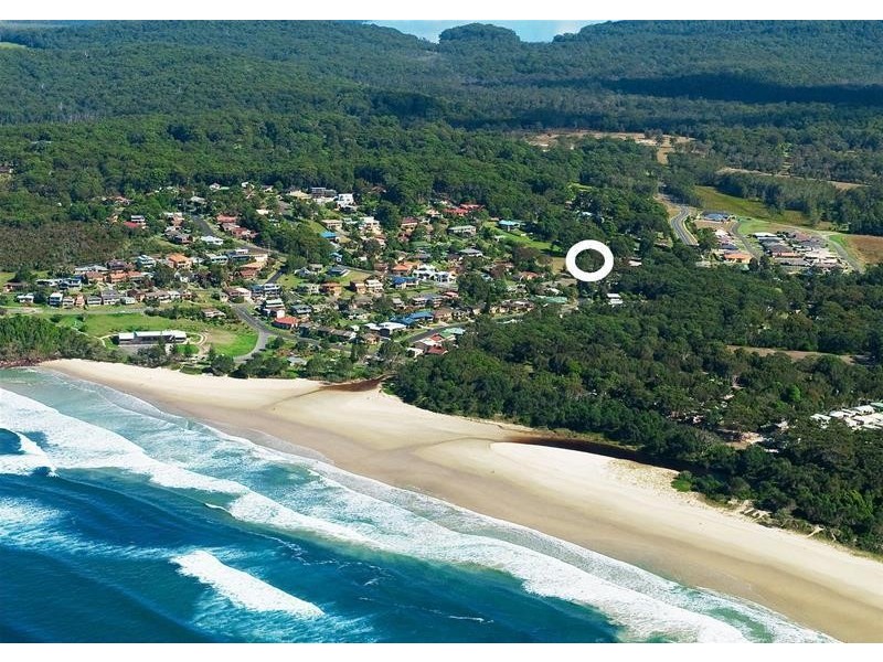 5 Ella Close, Bonny Hills NSW 2445