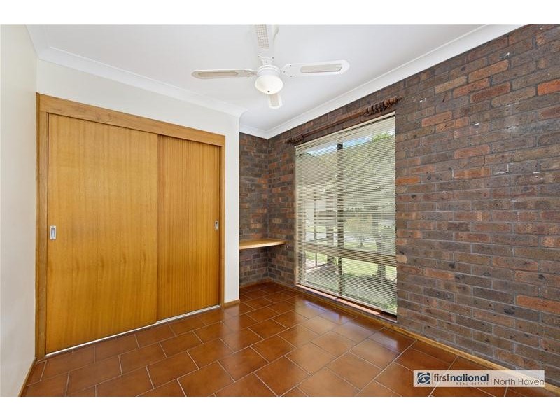 2/4 Cook Close, Lakewood NSW 2443