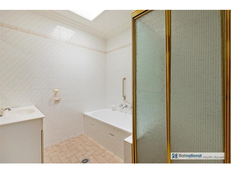 2/4 Cook Close, Lakewood NSW 2443