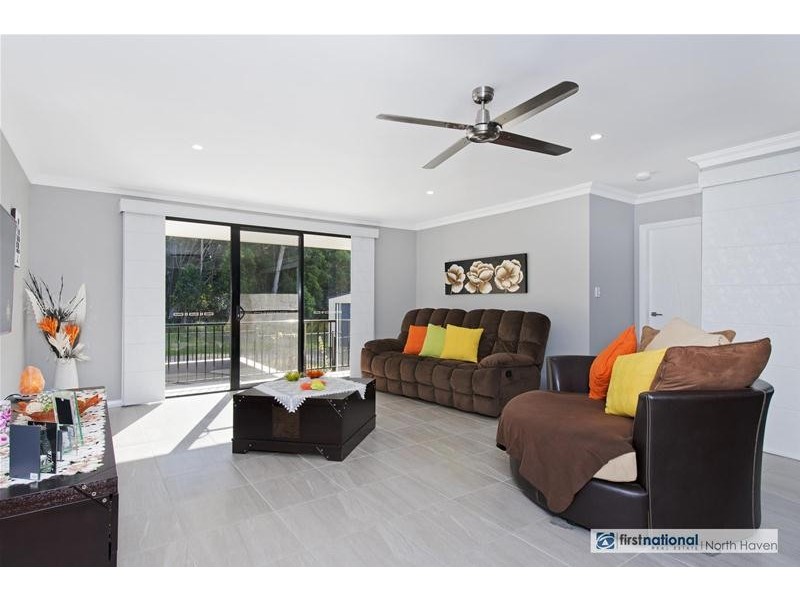 53 Flinders Drive, Laurieton NSW 2443