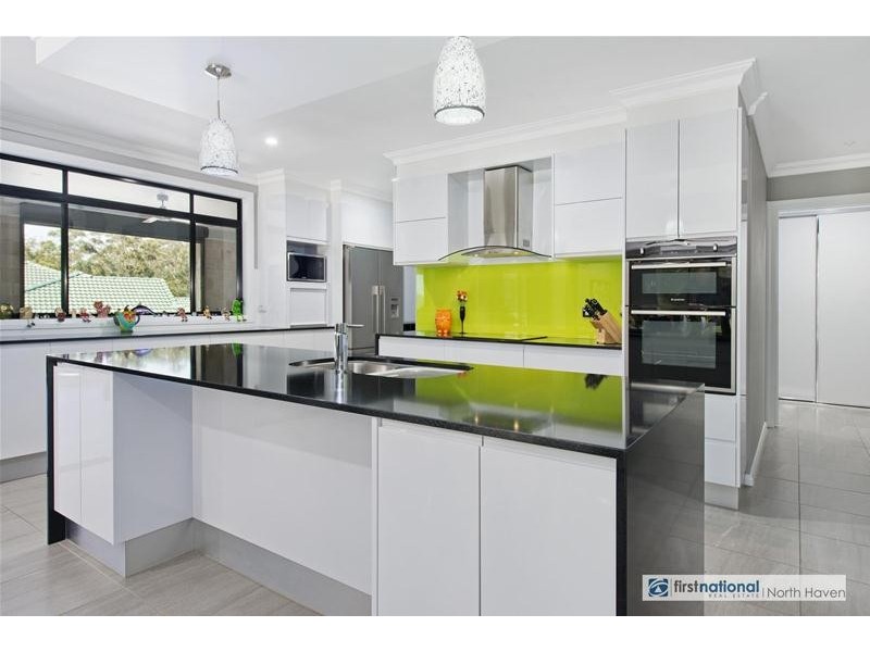 53 Flinders Drive, Laurieton NSW 2443