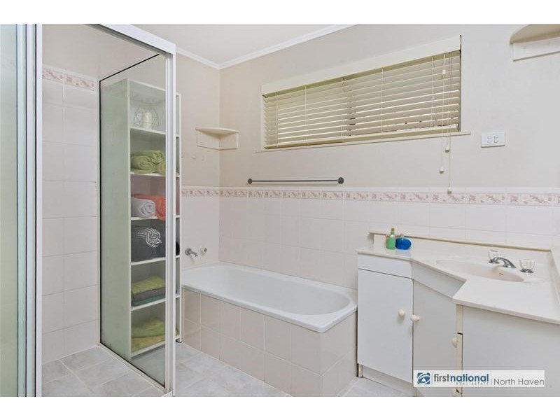 8 Rodley Street, Bonny Hills NSW 2445