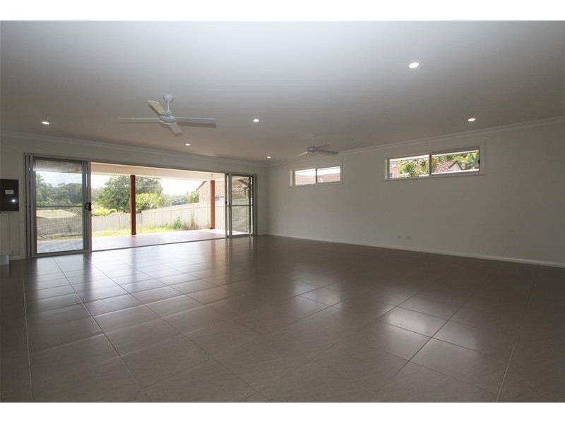 6 Ella Close, Bonny Hills NSW 2445