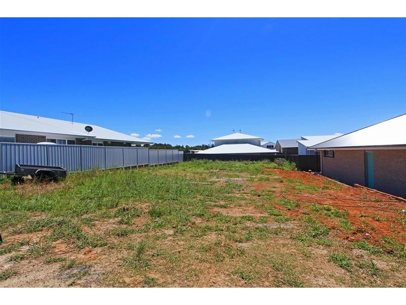 21 Aquarius Avenue, Lake Cathie NSW 2445