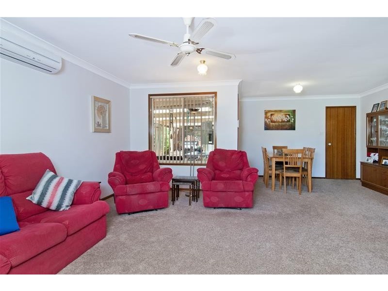 5 Glen Close, North Haven NSW 2443