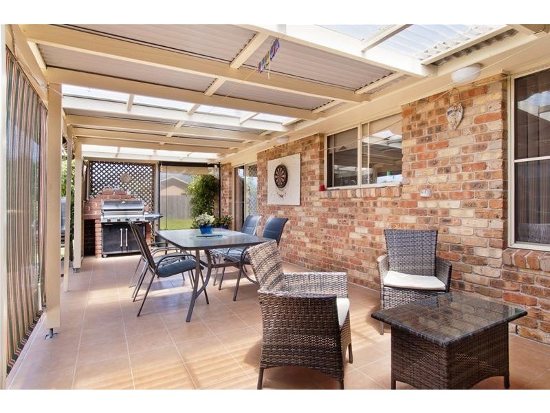 5 Glen Close, North Haven NSW 2443