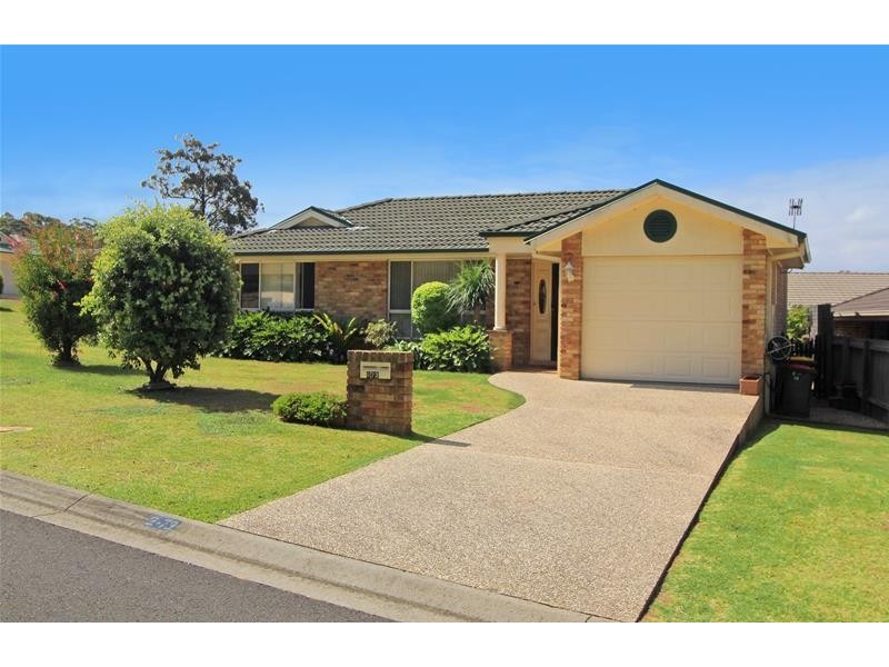 2/72 Flinders Drive, Laurieton NSW 2443