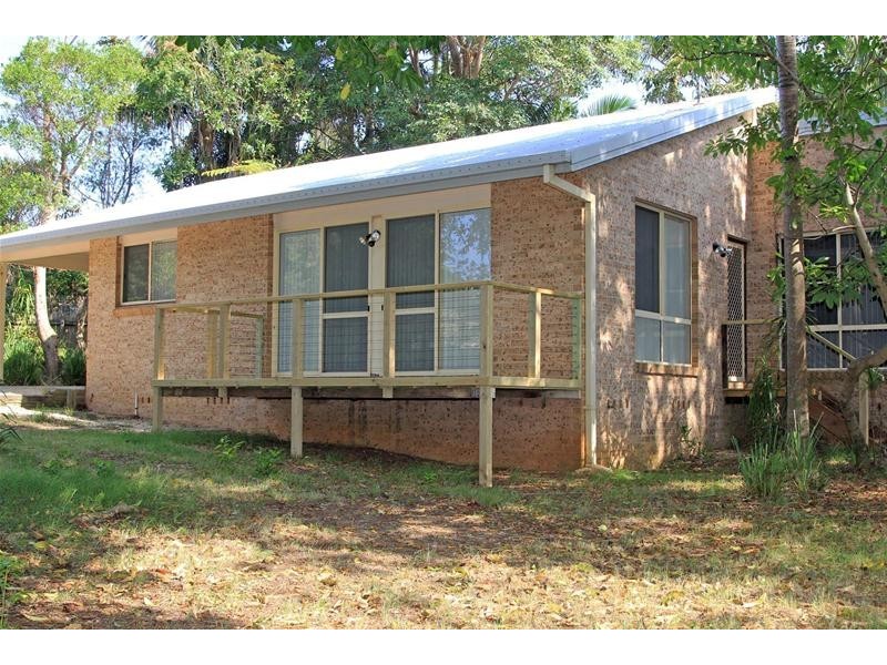 43 Fiona  Crescent, Lake Cathie NSW 2445