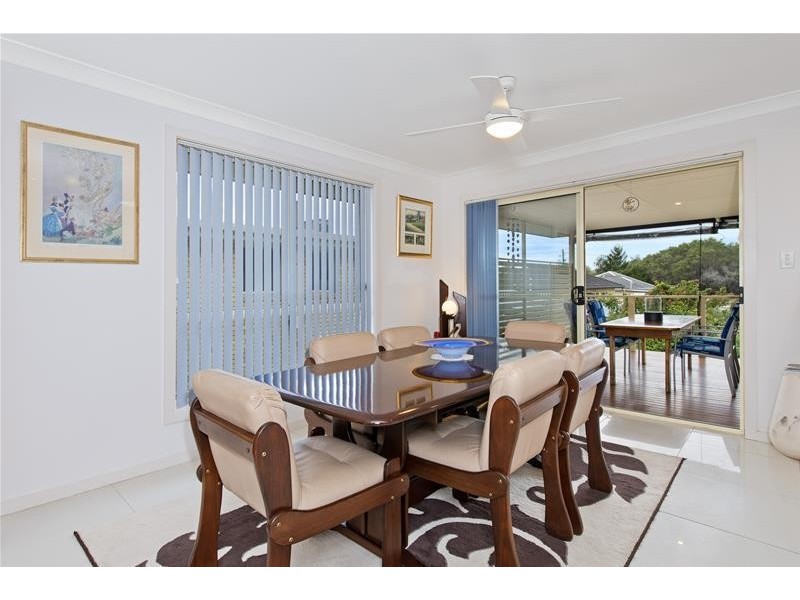 36 The Parade, North Haven NSW 2443