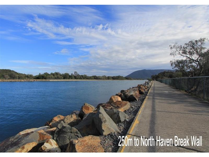 36 The Parade, North Haven NSW 2443