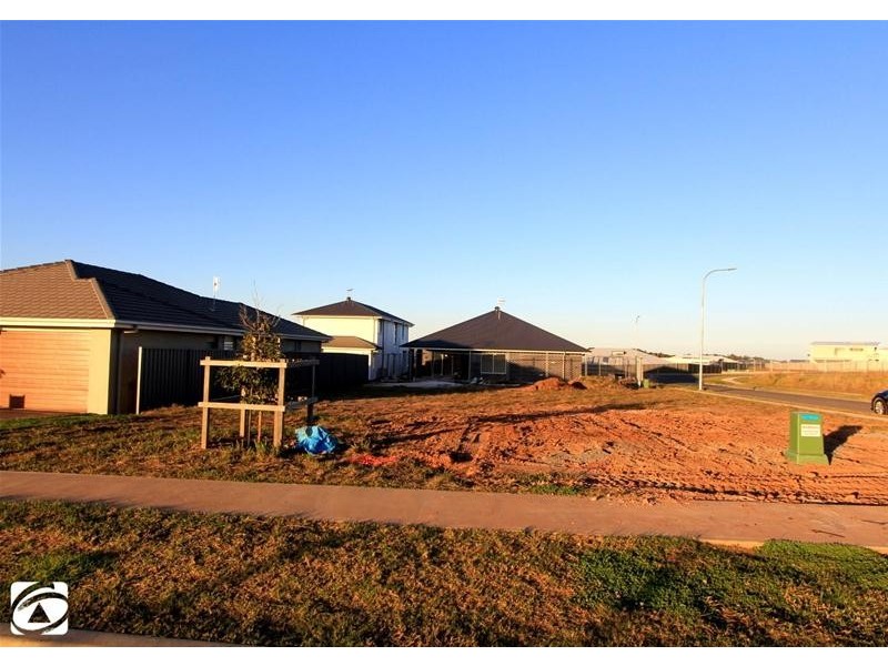 15 Seaside Drive, Lake Cathie NSW 2445