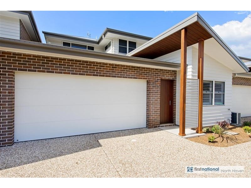 3/8 Laurie Street, Laurieton NSW 2443