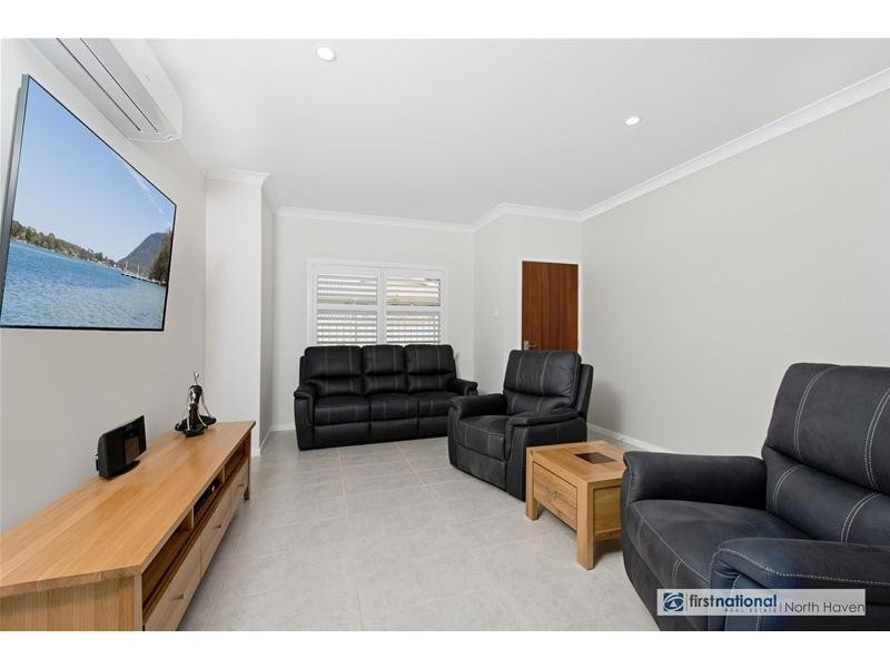 3/8 Laurie Street, Laurieton NSW 2443