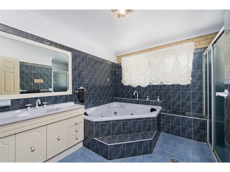 18 Camden Head Road, Dunbogan NSW 2443