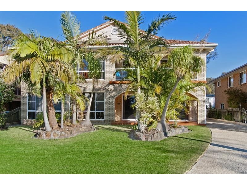 18 Camden Head Road, Dunbogan NSW 2443