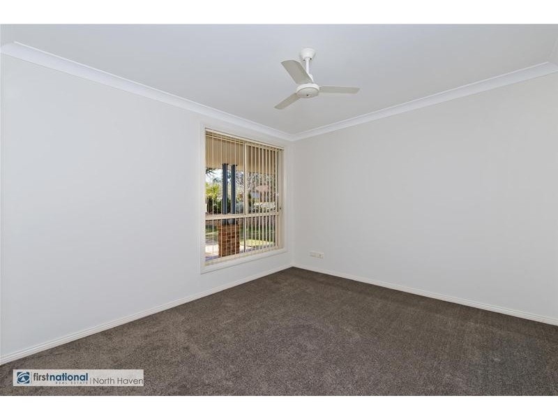 60 Scarborough Way, Dunbogan NSW 2443