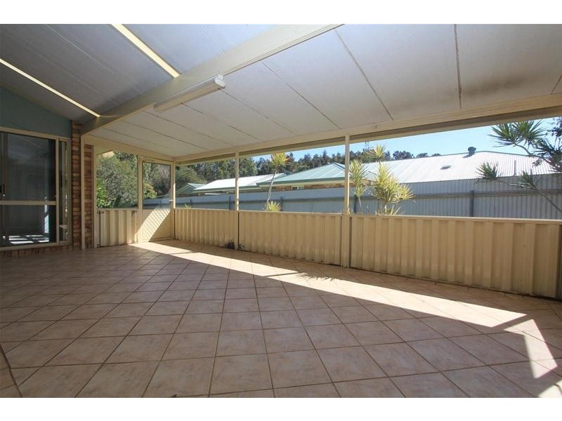 93 Fiona Crescent, Lake Cathie NSW 2445