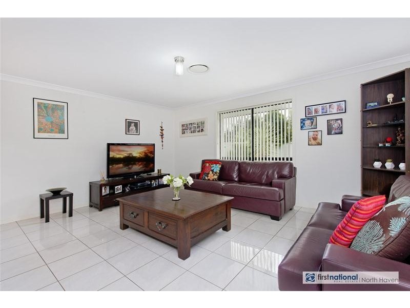 9 Grenadines Way, Bonny Hills NSW 2445