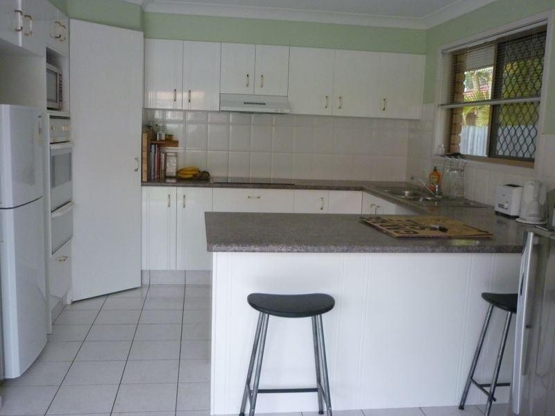 10 Vancouver Street, Robina QLD 4226