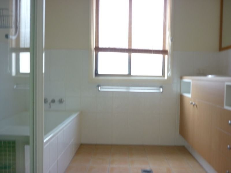 52 Peach Drive, Robina QLD 4226