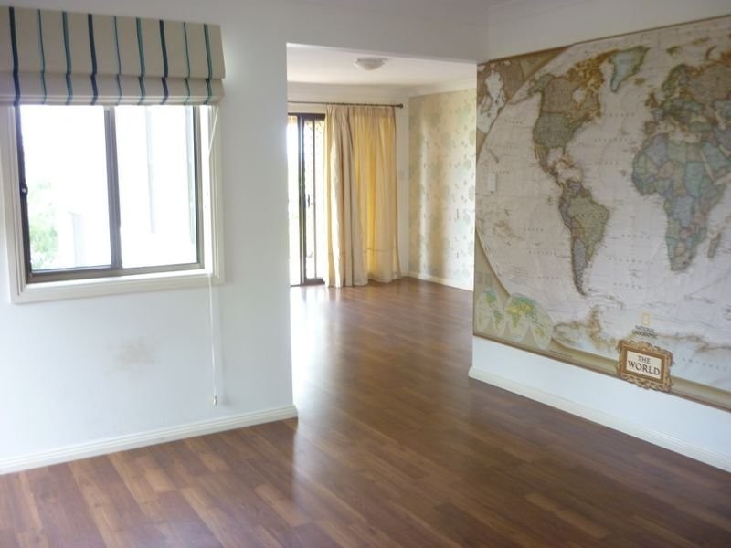 52 Peach Drive, Robina QLD 4226