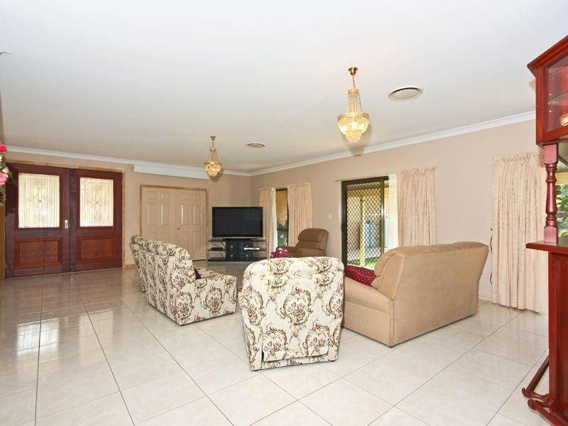 1 Imfeld Court, Tallai QLD 4213